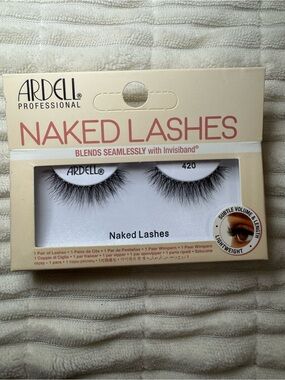 Ardell Naked Lashes 420 New In Box Lightweight Natural False Eyelashes
